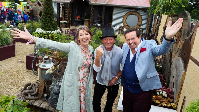 Áine Lawlor, Super Garden winner Des Kingston and Marty Morrissey