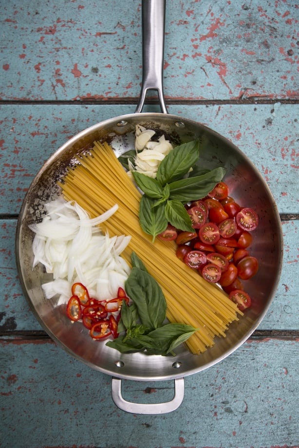 Martha's One Pan Pasta - Donal Skehan