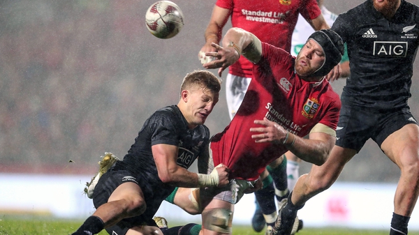 Sean O'Brien and Peter O'Mahony impressed greatly against the All Blacks last year