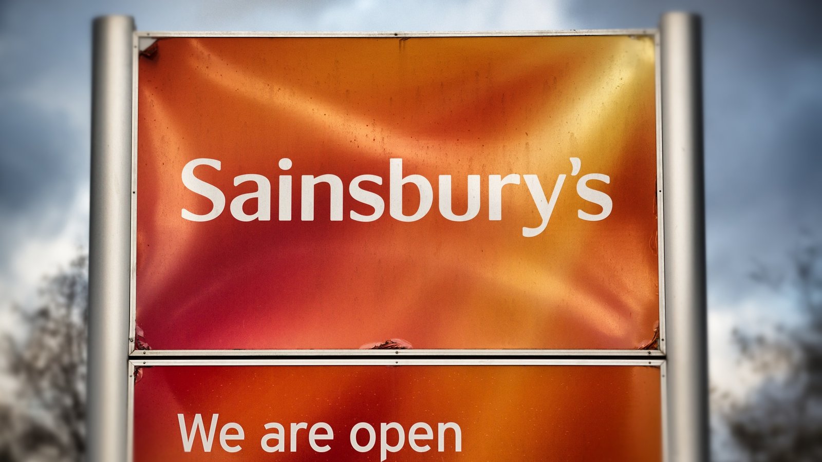 Sainsburys deals ev charging