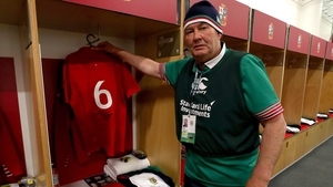 Master bagman Paddy 'Rala' O'Reilly prepares the Lions dressing room