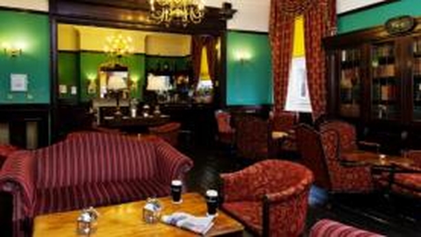 The Central Hotel / Exchequer