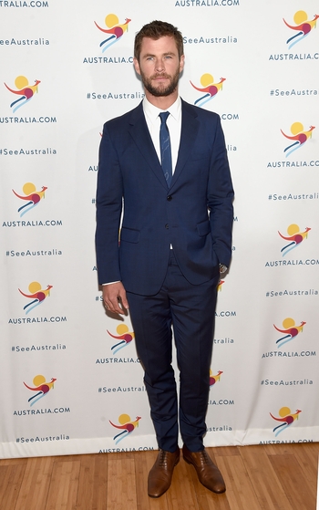 chris hemsworth boss suit