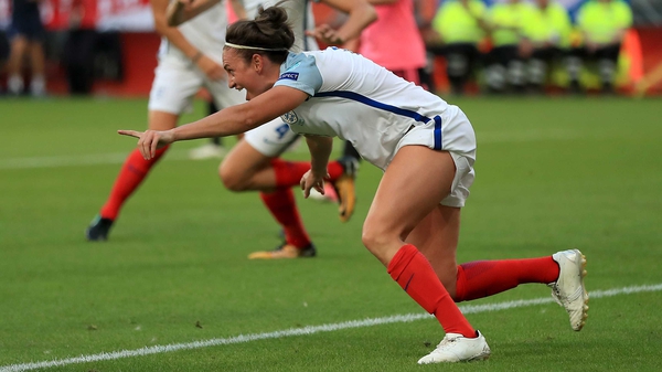 England's Jodie Taylor celebrates scoring her side's second goal
