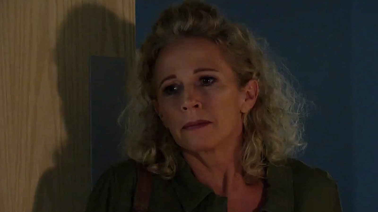 Lisa makes EastEnders comeback on night of high drama