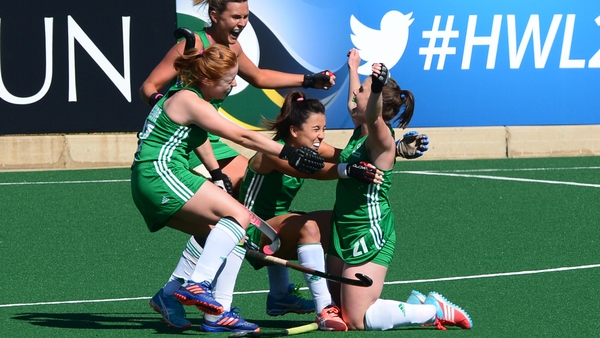 Lizzie Colvin is mobbed after putting Ireland in front