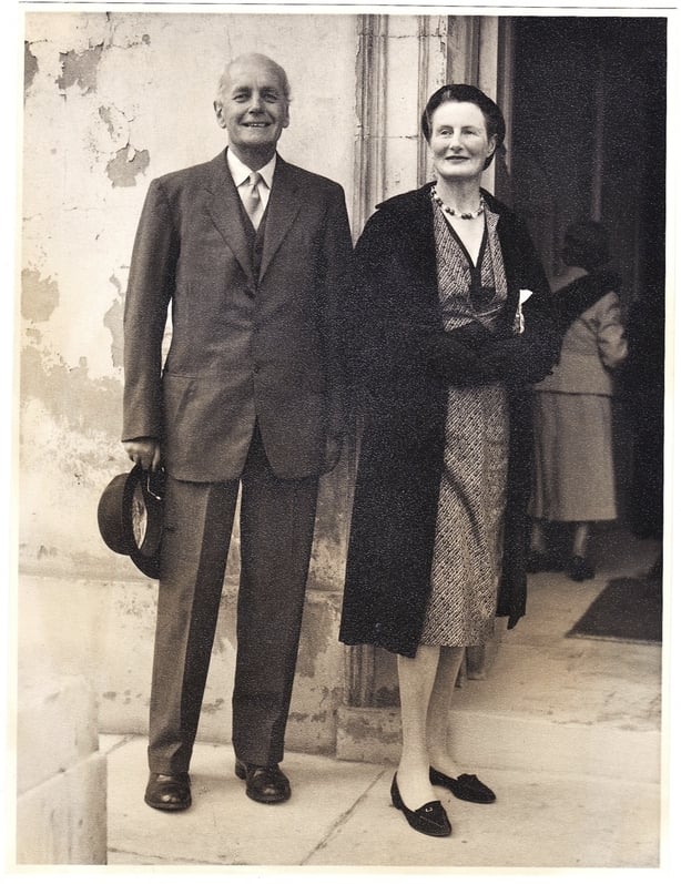 The Nuncio and the Writer
