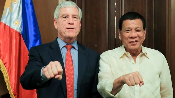 A Philippines presidential spokesman said the photo reflected the warm relationship between the two countries