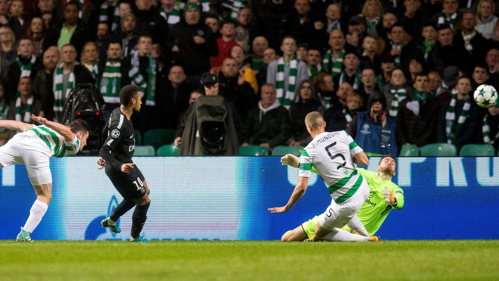 Neymar leads five-star PSG demolition of Celtic