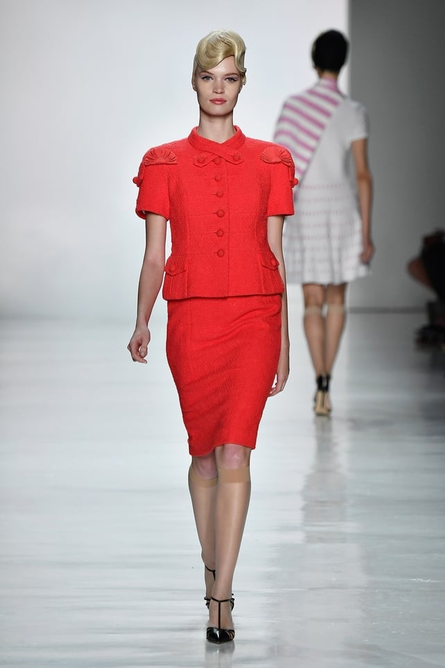The Mad Men era is alive and well at the Chocheng fashion show.