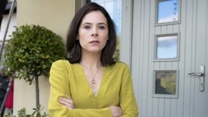 Elaine Cassidy in Acceptable Risk