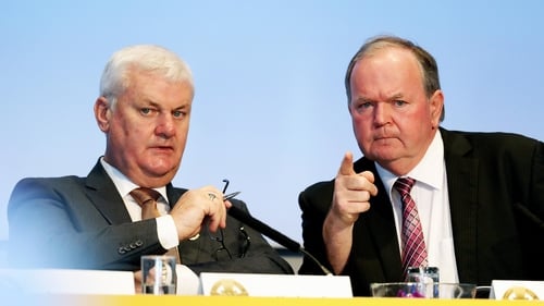 Aogan O Fearghail and Liam O'Neill at Special Congress