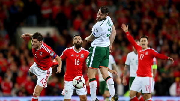 Daryl Murphy operated as a lone striker in Cardiff