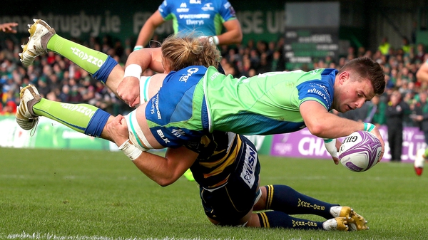 Connacht's Eoghan Masterson scores a try