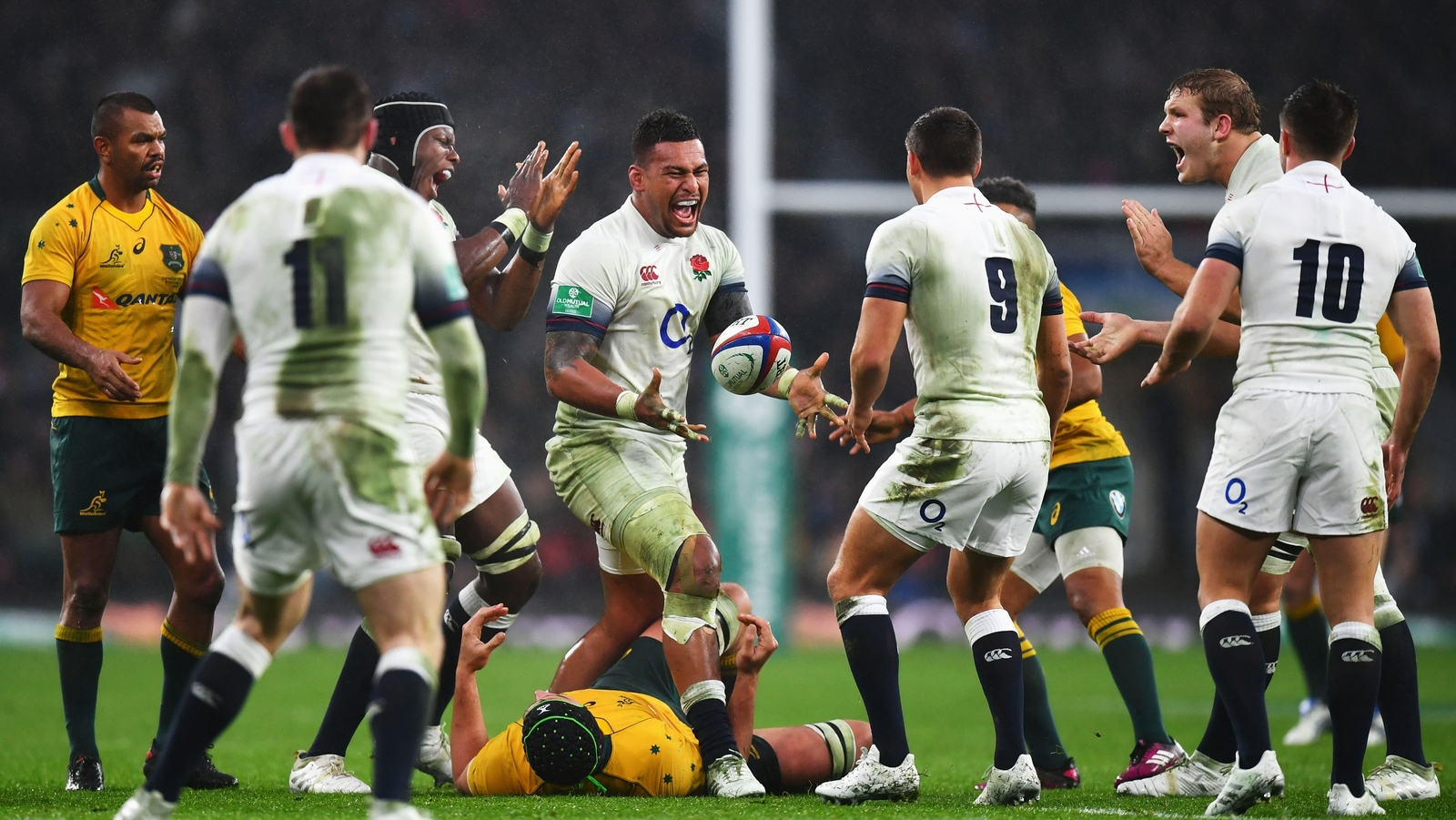 Aussies Fall Asunder As England Prevail At Twickenham