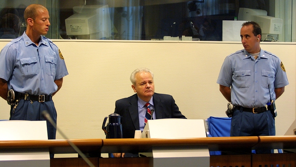 Slobodan Milosevic before the Yugoslav war crimes tribunal in 2001