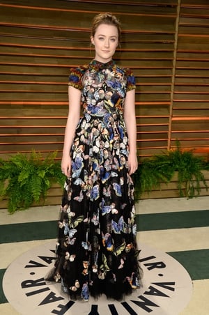 Looking every bit the Hollywood star, Saoirse attended the 2014 Vanity Fair Oscar Party in Valentino.