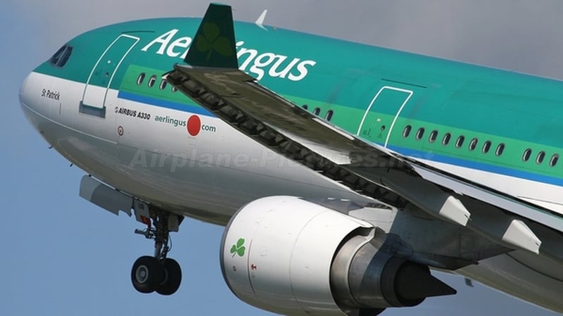 Taoiseach calls for 'intensive' Aer Lingus talks in bid to avoid 'utter chaos'
