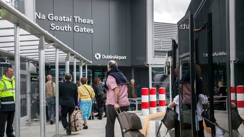 London-Heathrow, London-Gatwick and Amsterdam-Schiphol were the most popular routes for passengers travelling through Dublin airport in the first quarter