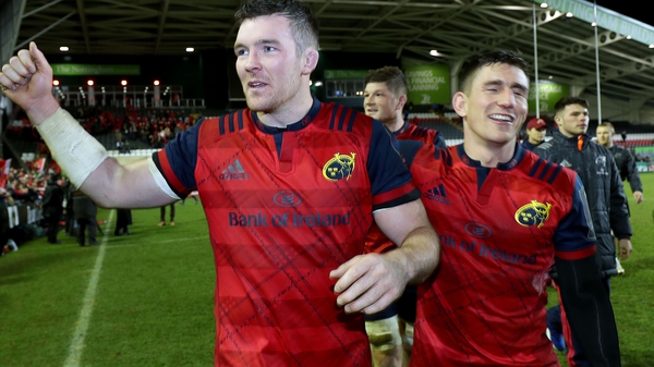 Peter O'Mahony was man of the match, while Ian Keatley (r) kicked 20 points