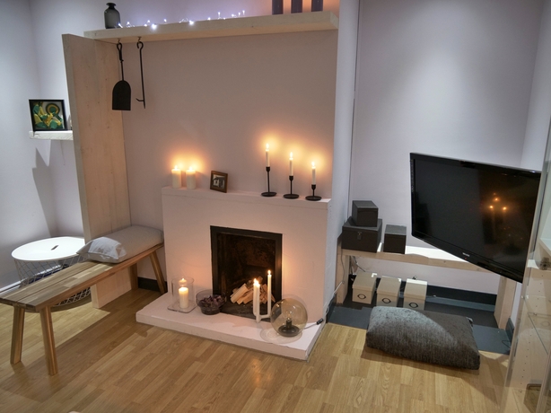 After: Wow - can you believe this is the same room?