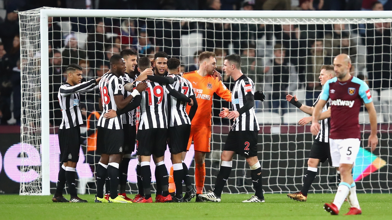 Leicester 2-2 Manchester United: Recap