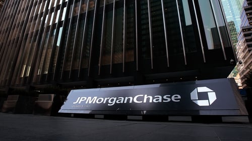 JPMorgan to increase its staff numbers in Paris to 450