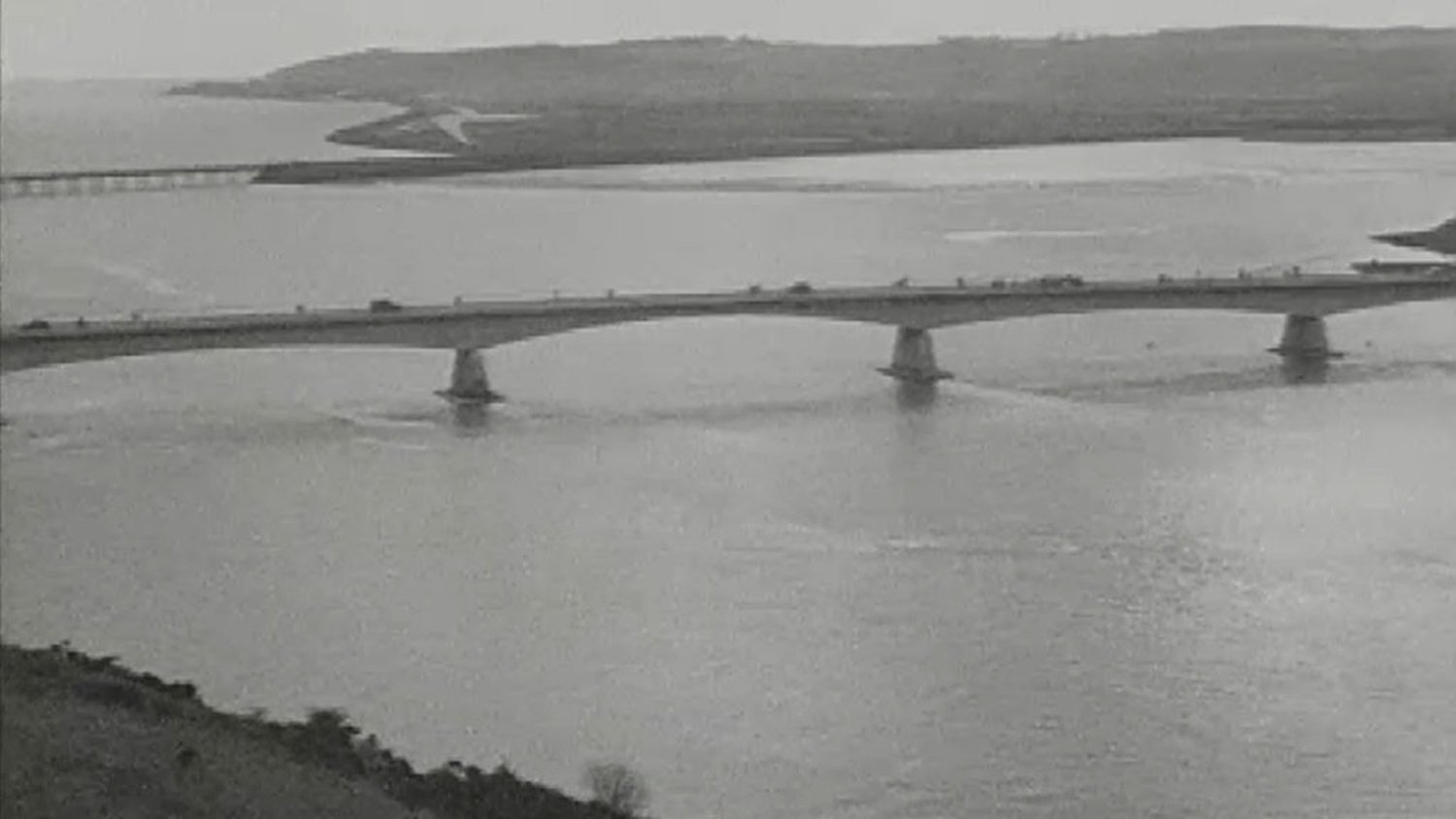 RTÉ Archives | Environment | Youghal Bridge Opens