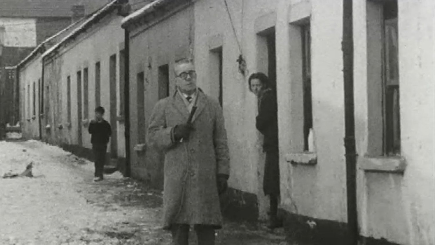 RTÉ Archives | Society | Belfast Slum Clearance