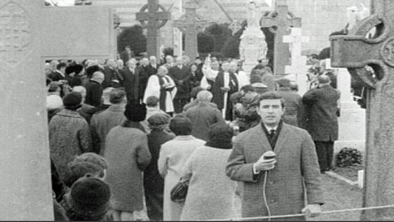 Seán Duignan reporting from Chester Beatty's funeral, Glasnevin Cemetery (1968)