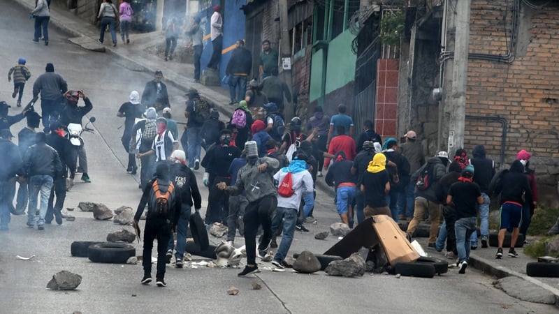 honduras political violence        
        <figure class=