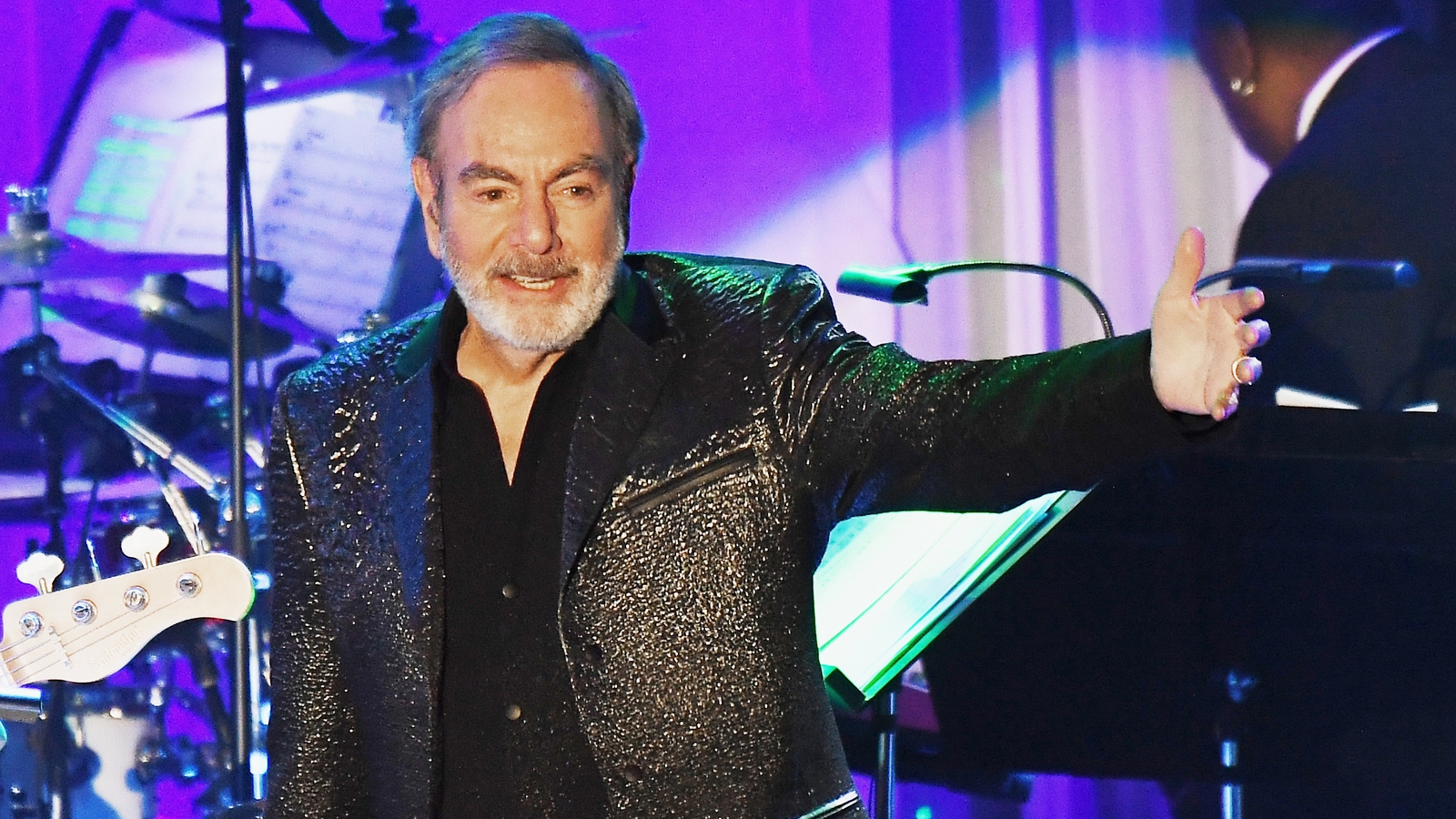 Neil Diamond facts: Childhood, songs, wives, songs and retirement