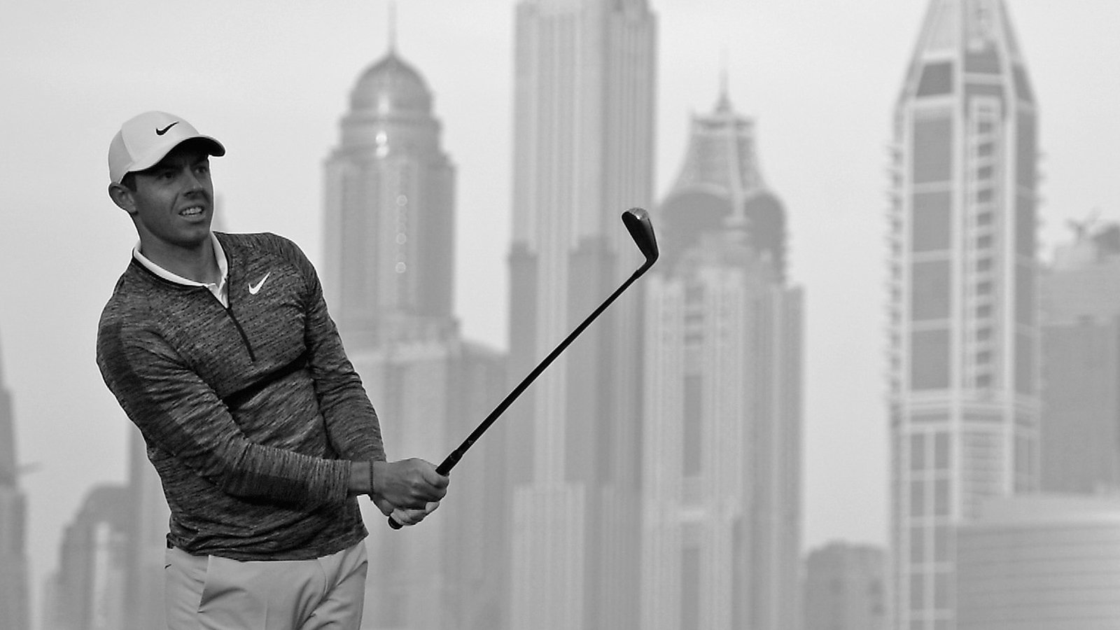 Rory McIlroy surges into Dubai lead