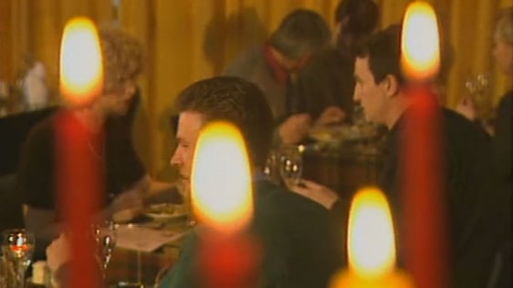 Diners in Murphy's Restaurant Arklow (1998)