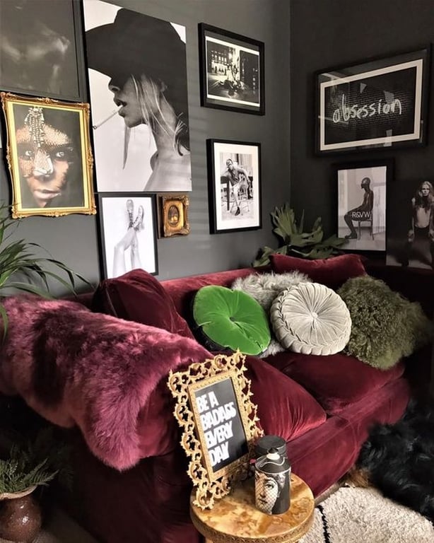 @jazzierere instagram dark decor