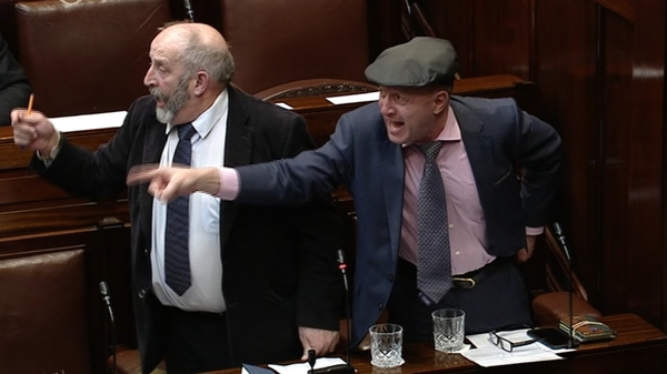 Independent TDs Danny and Michael Healy-Rae got embroiled in a verbal argument with another TD which led to the Dáil being suspended