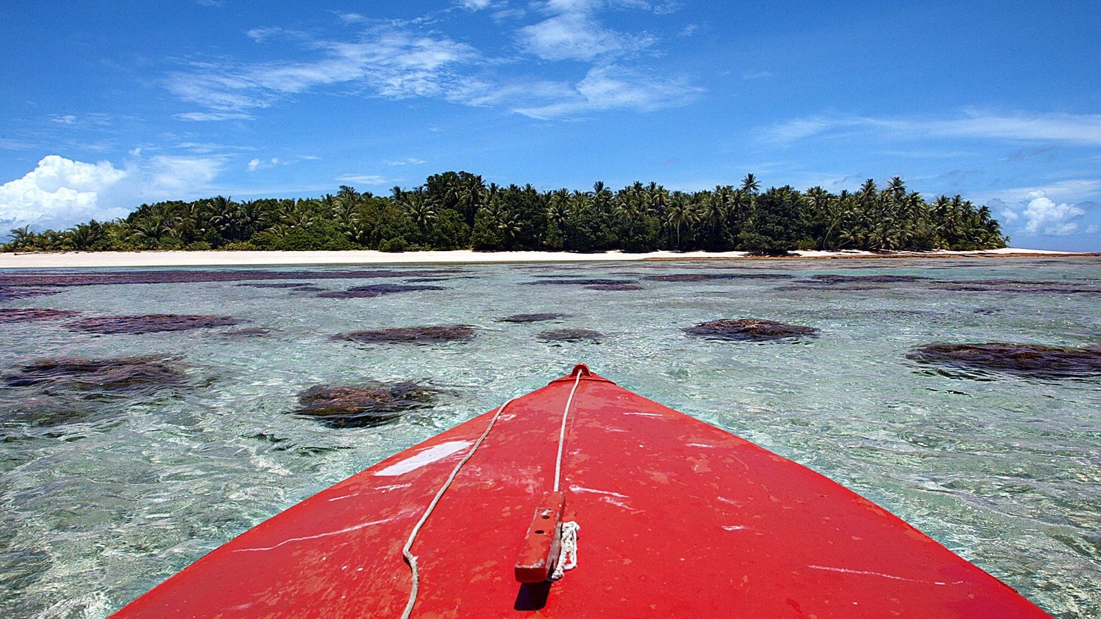 'Sinking' Pacific nation is getting bigger, study finds