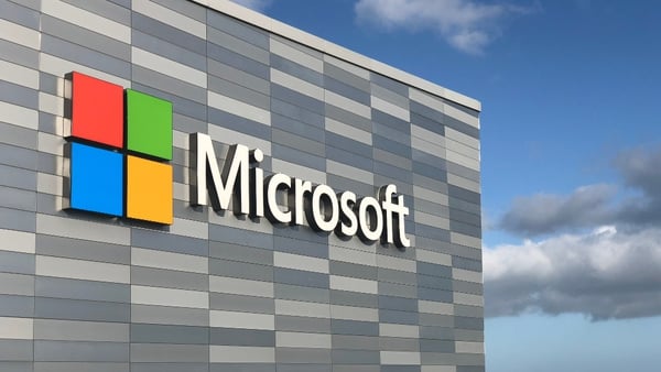 Microsoft has reported profit and revenue for its fiscal third quarter that beat Wall Street expectations