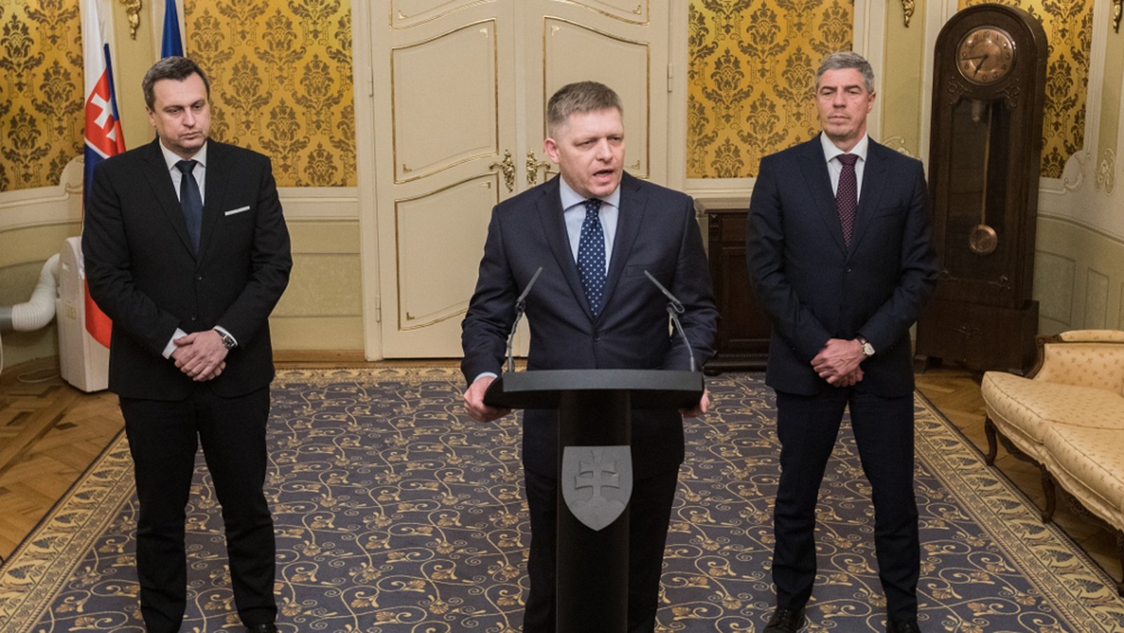 Slovak president to accept PM Fico's resignation