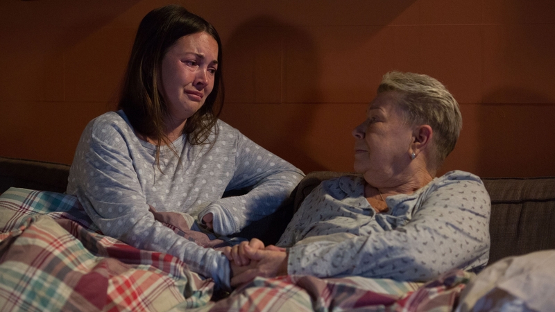 Mo Harris making dramatic return to EastEnders