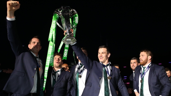 Johnny Sexton celebrates Ireland's Six Nations title in 2015