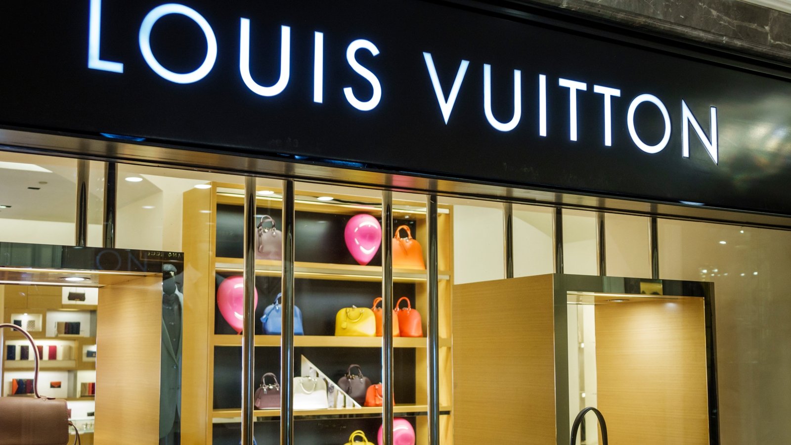 Surging Vuitton sales boost LVMH despite pandemic woes