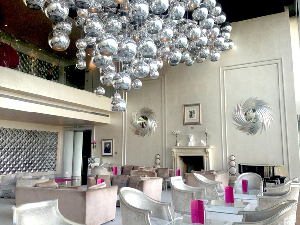 g hotel grand salon