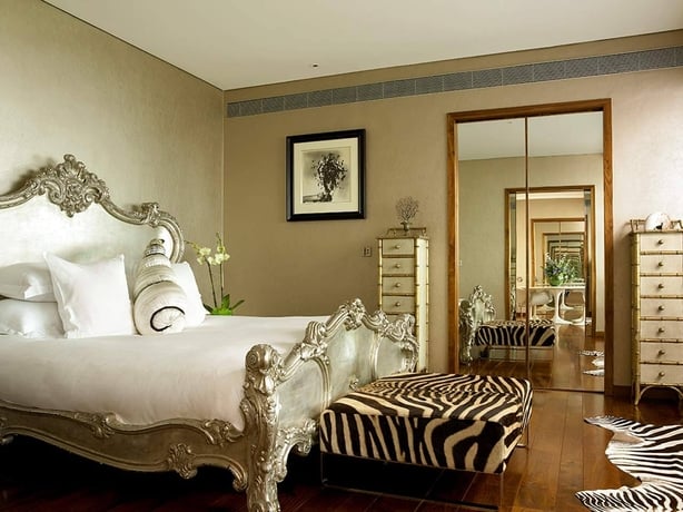 g hotel suite glamour