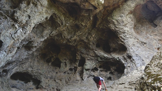 cavern roque nublo