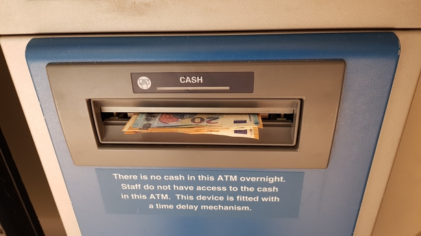 Ten Clever Ways To Reduce Your Bank Charges You Might Have Umed Perfectly Reasonably That Banks Will Not Charge To Place Your Own Money On Deposit But If Go A Branch Or Lodgement Atm