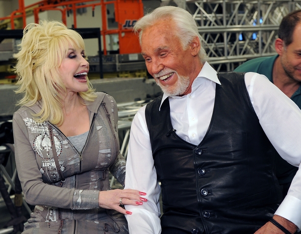 Dolly Parton and Kenny Rogers