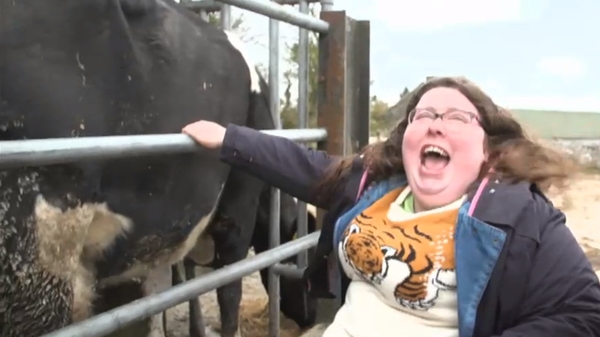 Alison Spittle tries her hand at cow milking!