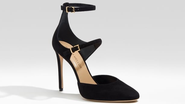 Paramour_105_Black_Suede_Pump_PDP_1_Slant_2048x