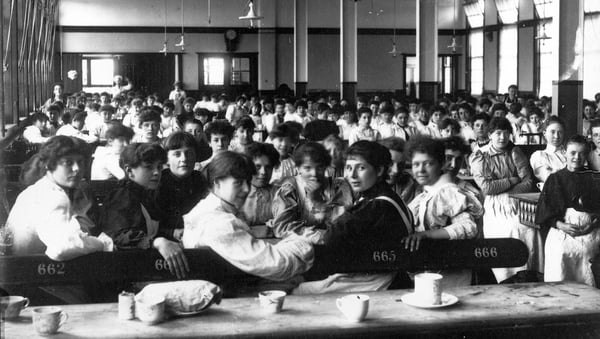 The way things used to be: canteen at the Rowntree factory in Yorkshire, 1900. Photo: Borthwick Institute/Heritage Images/Getty Images